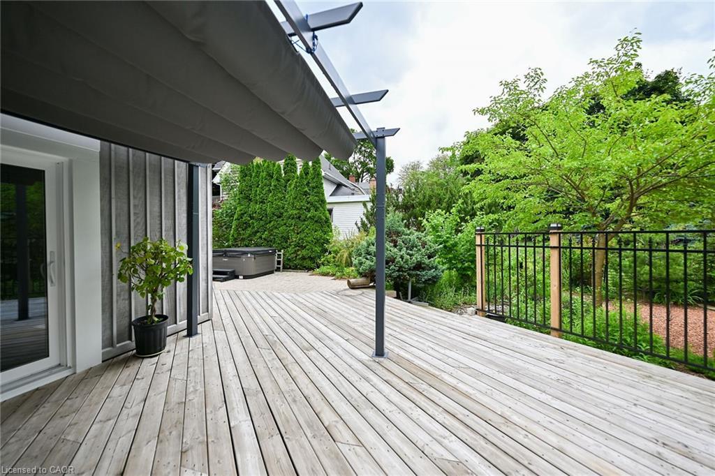 14 Robinson Street S, Grimsby, ON - Outdoor With Deck Patio Veranda With Exterior