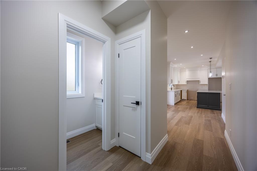 5 Maple Avenue, Port Dover, ON - Indoor Photo Showing Other Room