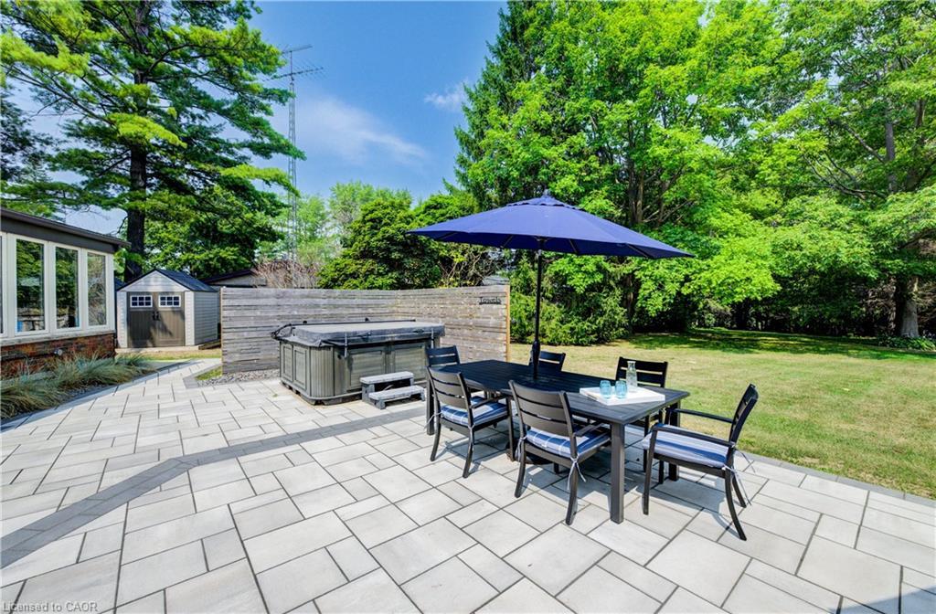 2080 Beaverdale Road, Cambridge, ON - Outdoor With Deck Patio Veranda