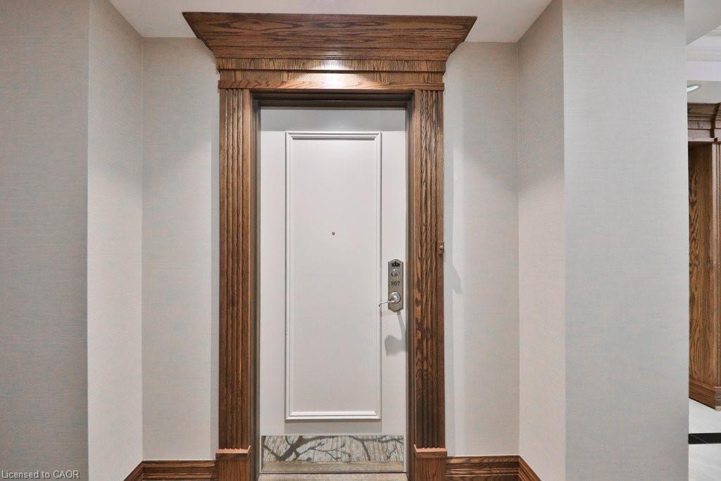 807-1900 The Collegeway, Mississauga, ON - Photo Showing Other Room