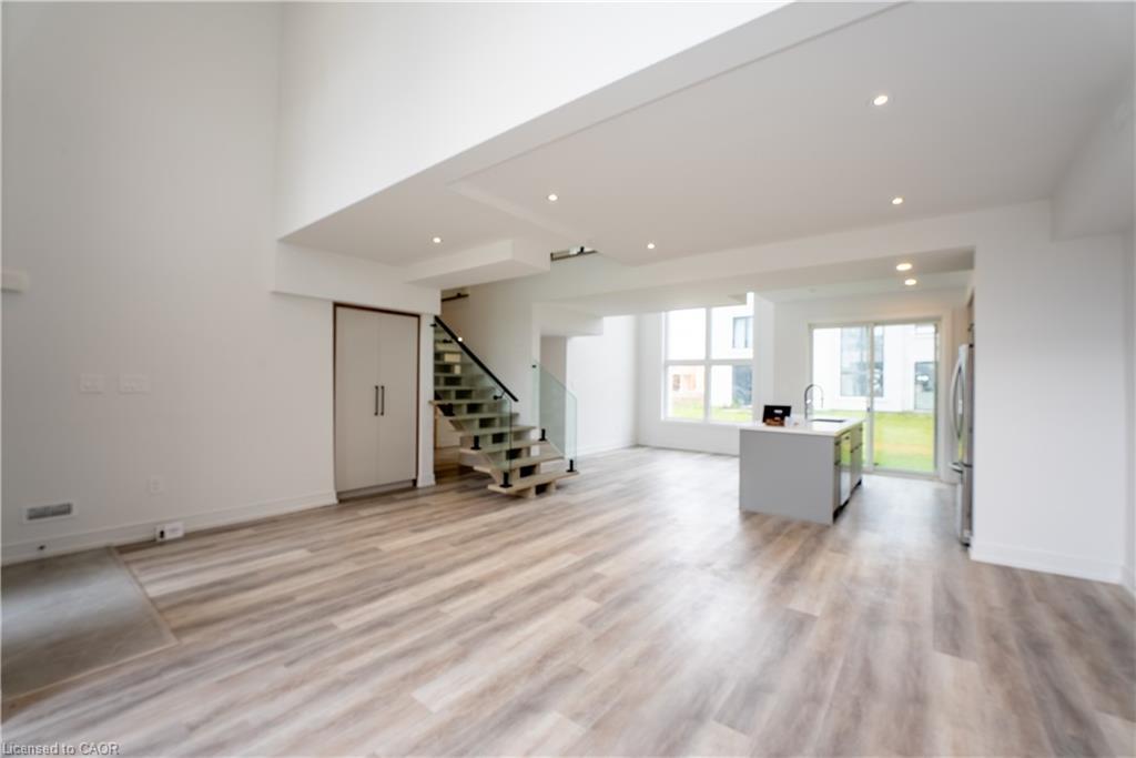 3775 Sunbank Crescent, Severn, ON - Indoor