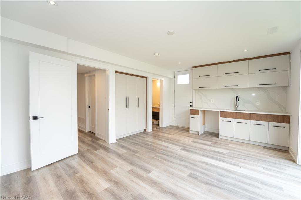 3775 Sunbank Crescent, Severn, ON - Indoor