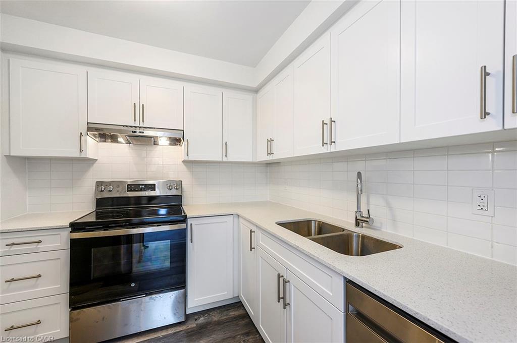 56 & 58 Delawana Drive, Hamilton, ON - Indoor Photo Showing Kitchen With Double Sink