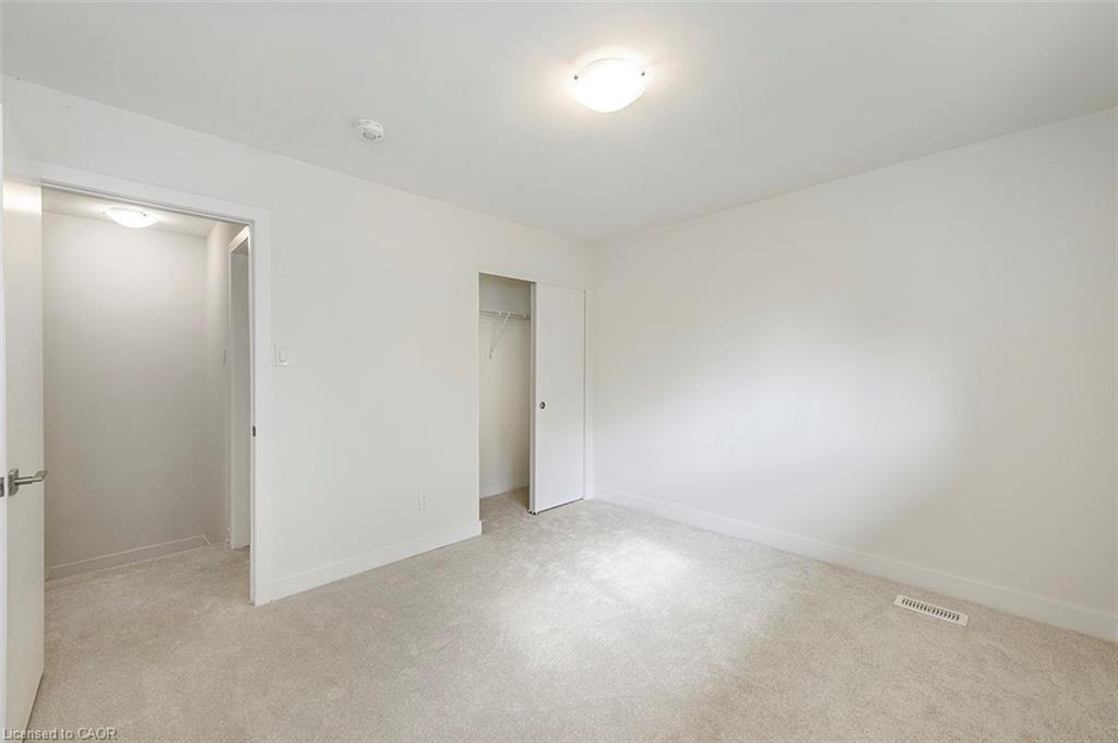 56 & 58 Delawana Drive, Hamilton, ON - Indoor Photo Showing Other Room