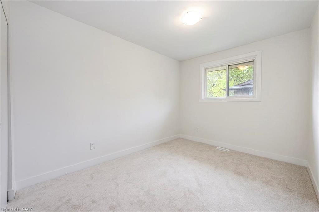 56 & 58 Delawana Drive, Hamilton, ON - Indoor Photo Showing Other Room