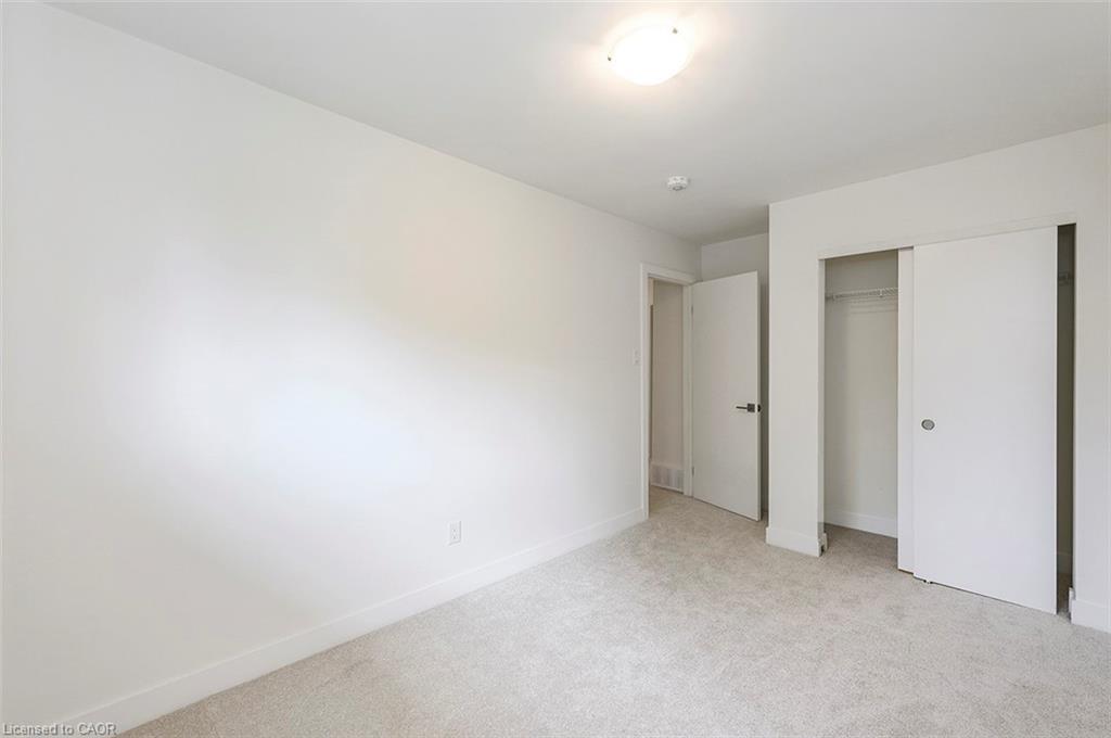 56 & 58 Delawana Drive, Hamilton, ON - Indoor Photo Showing Other Room