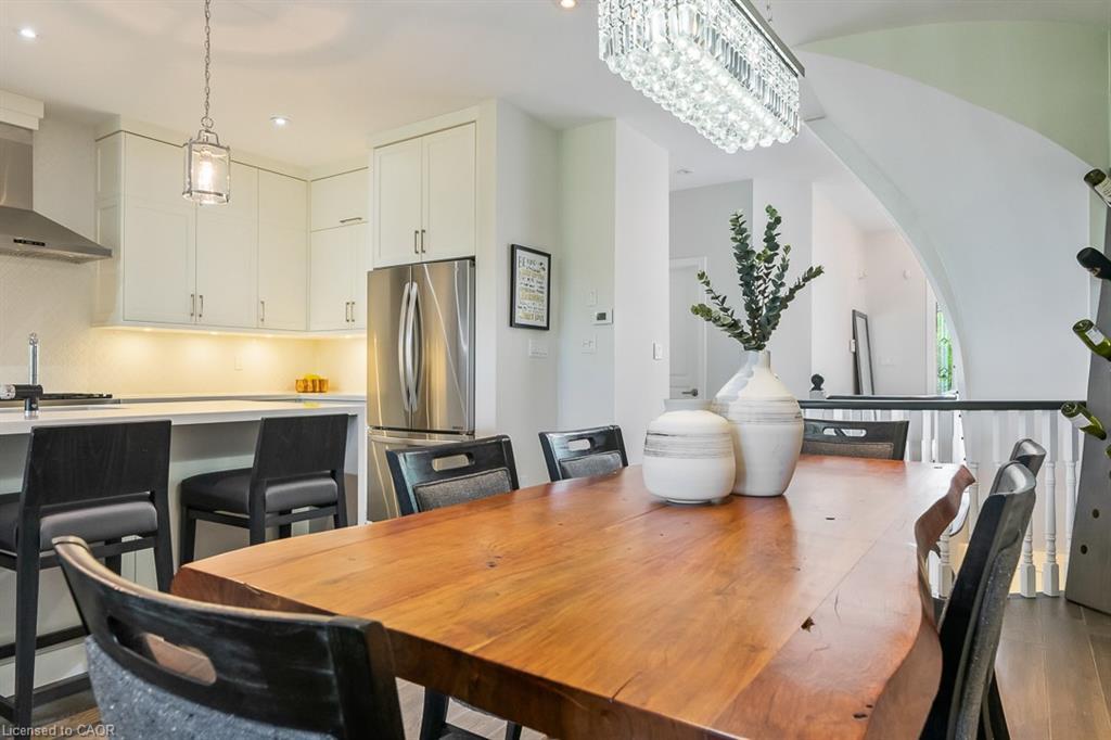 2357 Woodfield Road, Oakville, ON - Indoor