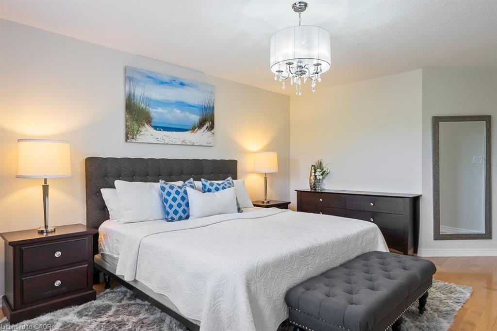 2357 Woodfield Road, Oakville, ON - Indoor Photo Showing Bedroom