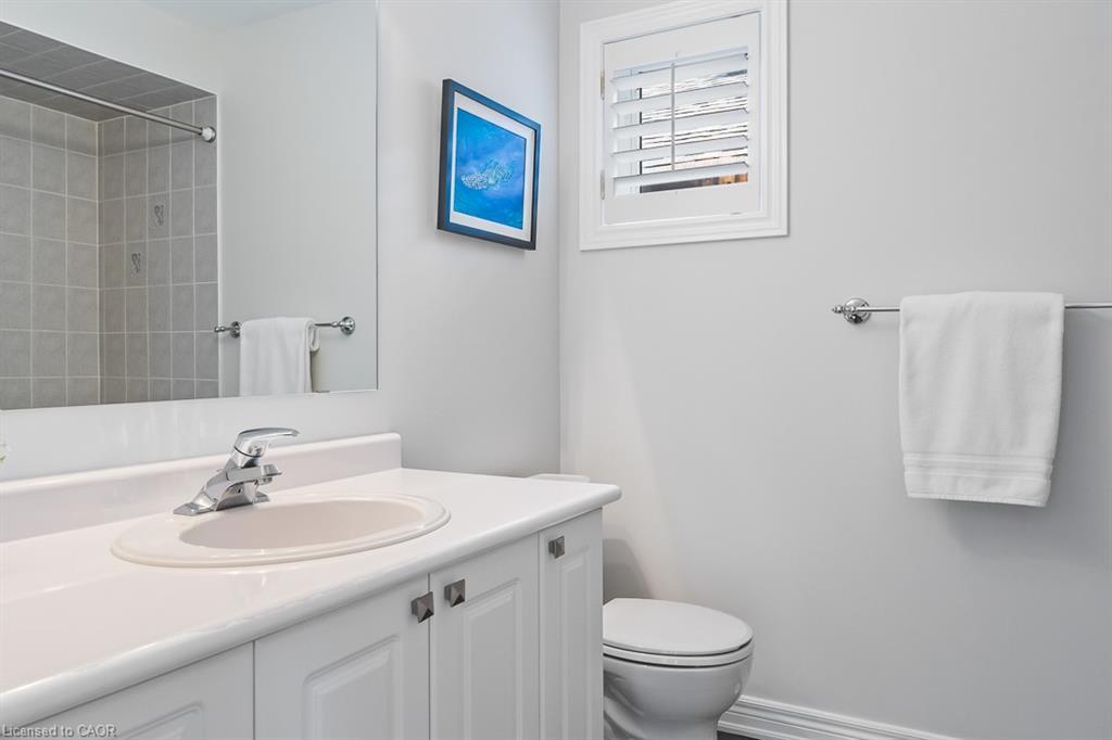 2357 Woodfield Road, Oakville, ON - Indoor Photo Showing Bathroom