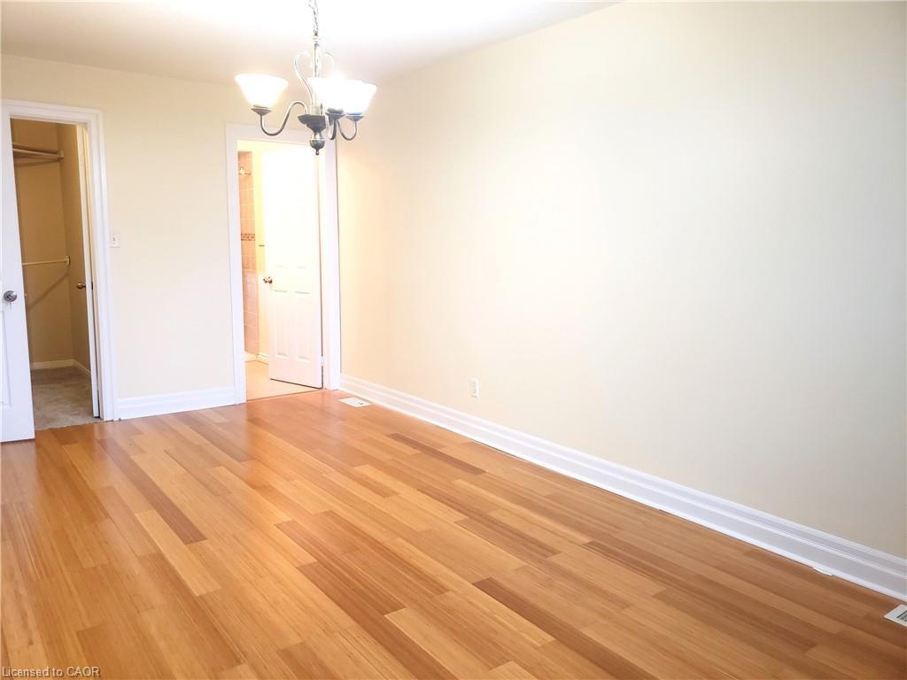 69 Shadyglen Drive, Stoney Creek, ON - Indoor Photo Showing Other Room