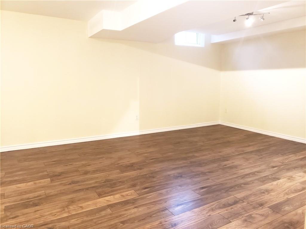 69 Shadyglen Drive, Stoney Creek, ON - Indoor Photo Showing Other Room