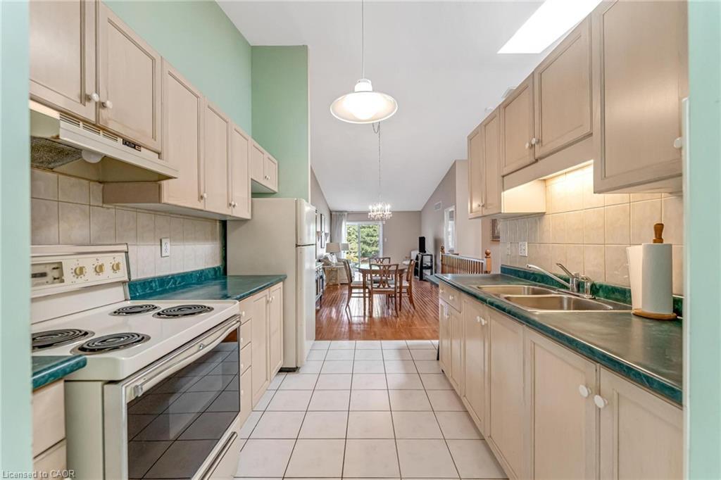 17-25 Kitty Murray Lane, Ancaster, ON - Indoor Photo Showing Kitchen With Double Sink