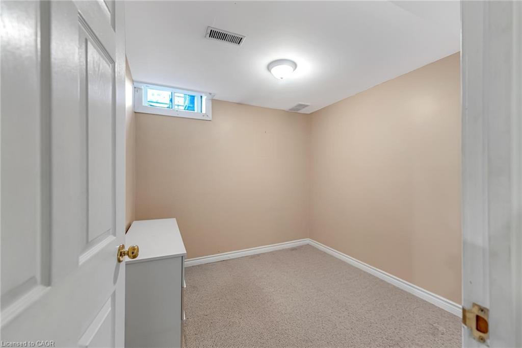 17-25 Kitty Murray Lane, Ancaster, ON - Indoor Photo Showing Other Room