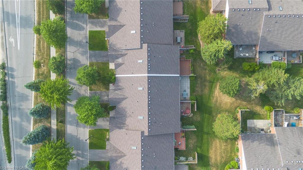 17-25 Kitty Murray Lane, Ancaster, ON - With View