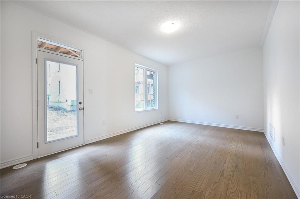 4043 Saida Street, Mississauga, ON - Indoor Photo Showing Other Room