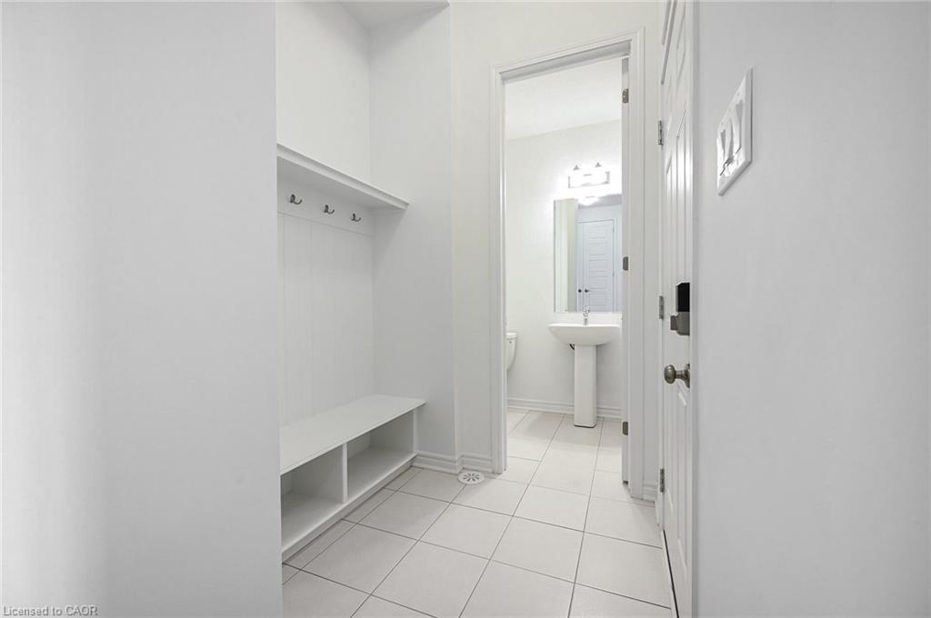 4043 Saida Street, Mississauga, ON - Indoor Photo Showing Other Room