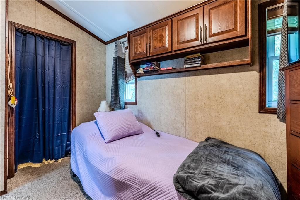 4 Tamarack-4449 Milburough Line, Burlington, ON - Indoor Photo Showing Bedroom