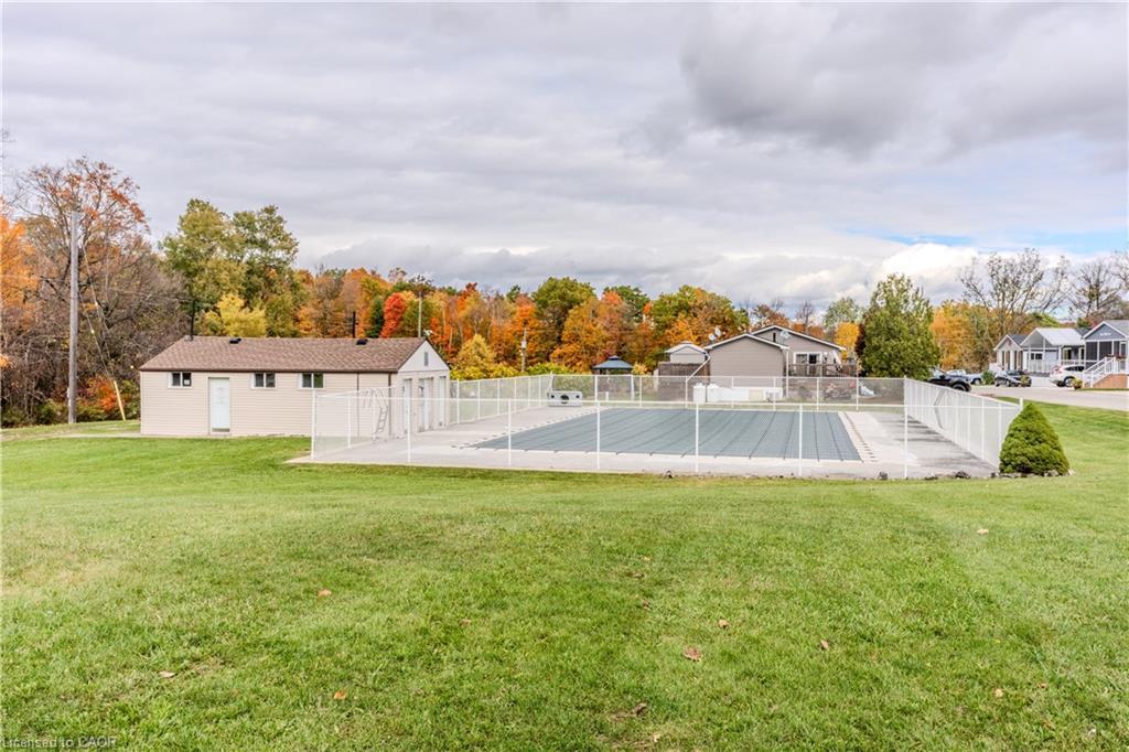 4 Tamarack-4449 Milburough Line, Burlington, ON - Outdoor