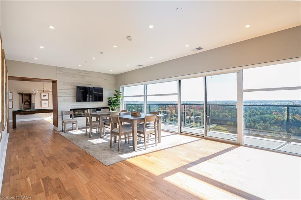 202-1878 Gordon Street, Guelph, ON - Indoor