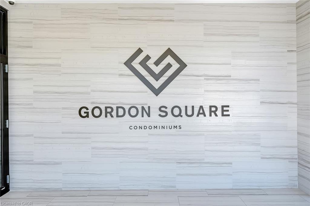202-1878 Gordon Street, Guelph, ON - Indoor