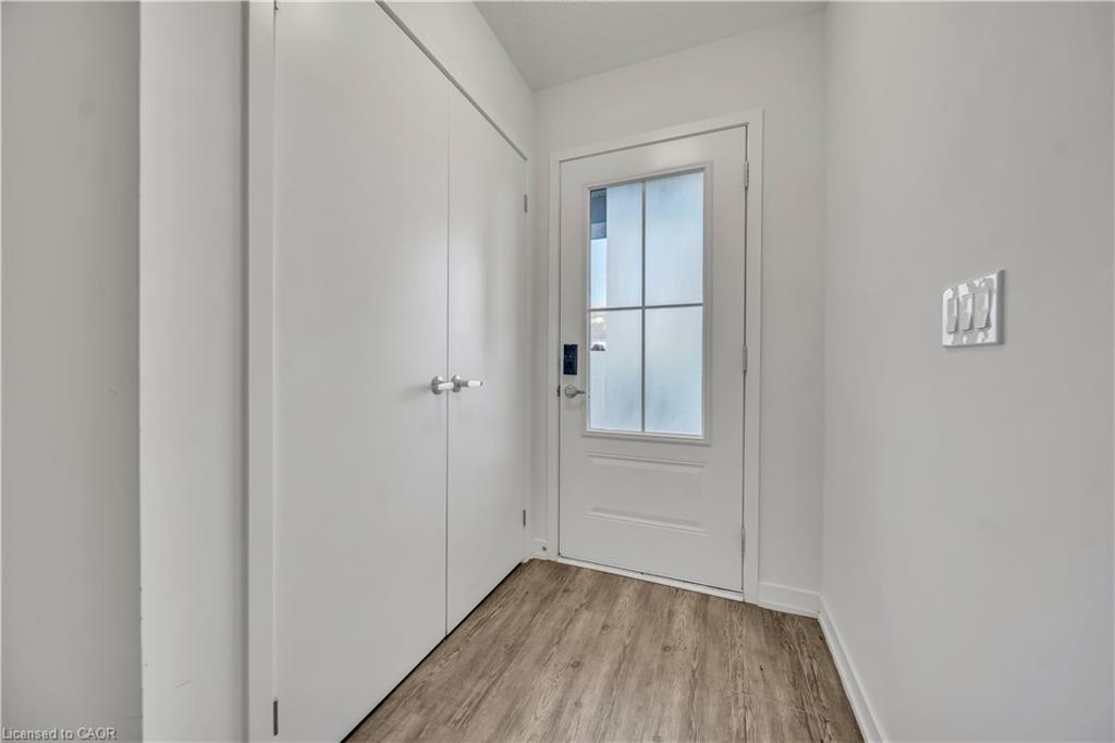 30-170 Attwater Drive, Cambridge, ON - Indoor Photo Showing Other Room