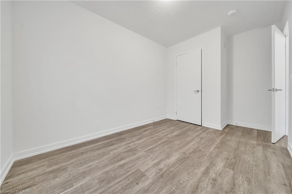 30-170 Attwater Drive, Cambridge, ON - Indoor Photo Showing Other Room