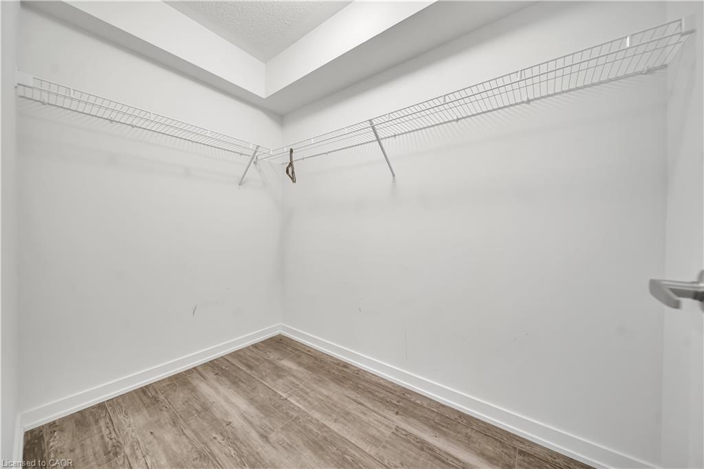 30-170 Attwater Drive, Cambridge, ON - Indoor With Storage