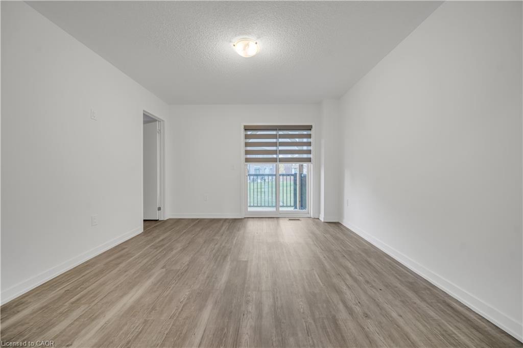 30-170 Attwater Drive, Cambridge, ON - Indoor Photo Showing Other Room