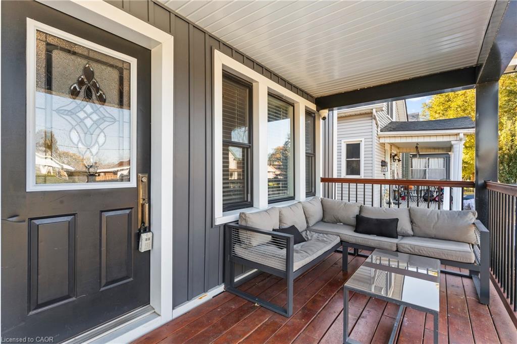 239 Bowen Road, Fort Erie, ON - Outdoor With Deck Patio Veranda With Exterior