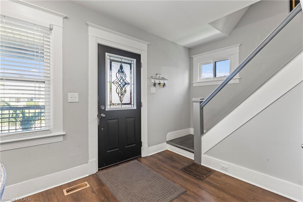 239 Bowen Road, Fort Erie, ON - Indoor Photo Showing Other Room