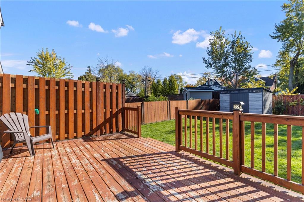 239 Bowen Road, Fort Erie, ON - Outdoor With Deck Patio Veranda