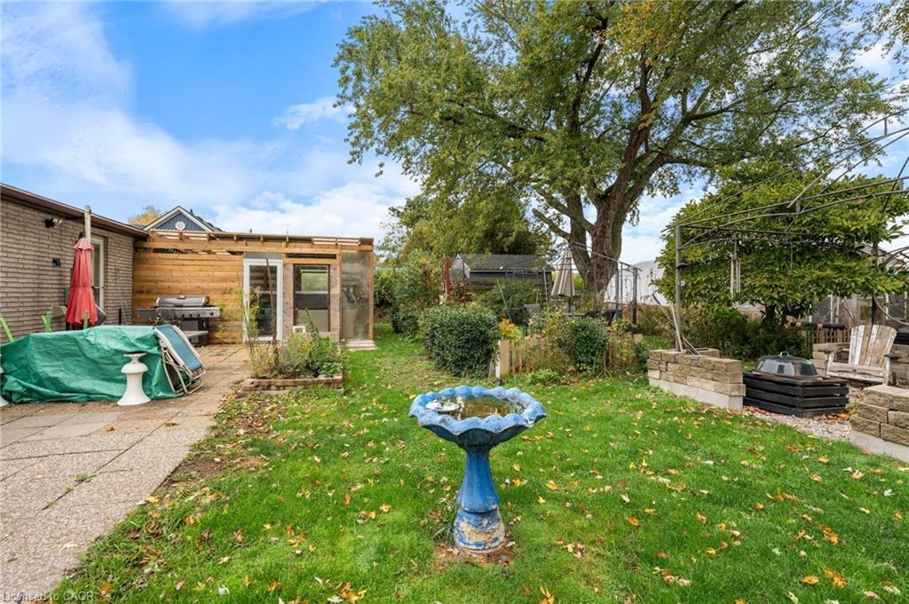 30 Bee Street, Booth'S Harbour, ON - Outdoor