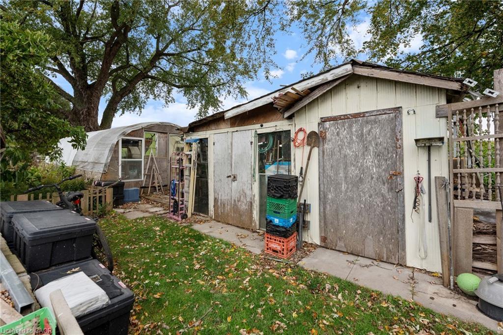 30 Bee Street, Booth'S Harbour, ON - Outdoor