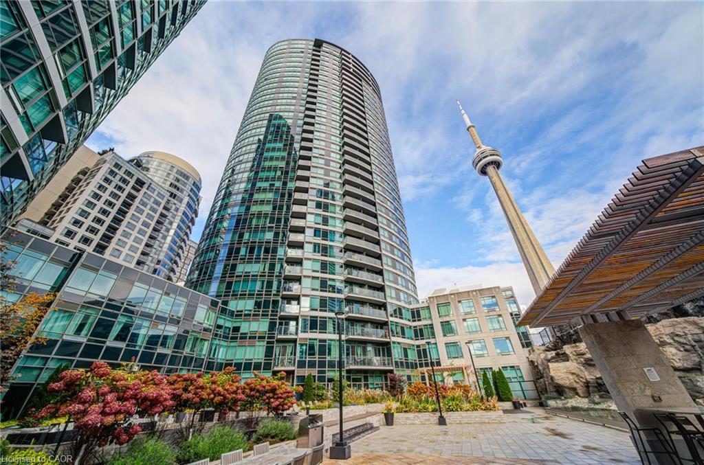 608-361 Front Street W, Toronto, ON - Outdoor With Facade