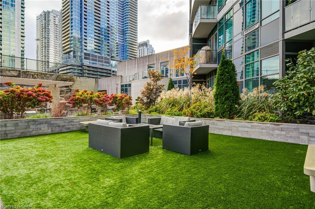 608-361 Front Street W, Toronto, ON - Outdoor