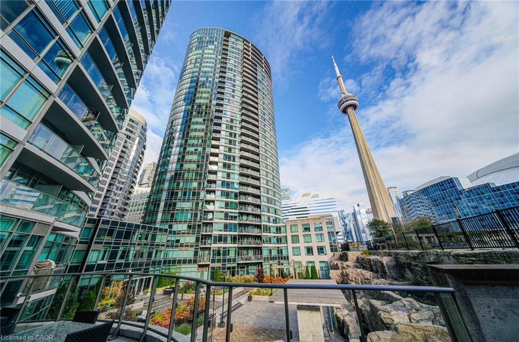 608-361 Front Street W, Toronto, ON - Outdoor With Facade