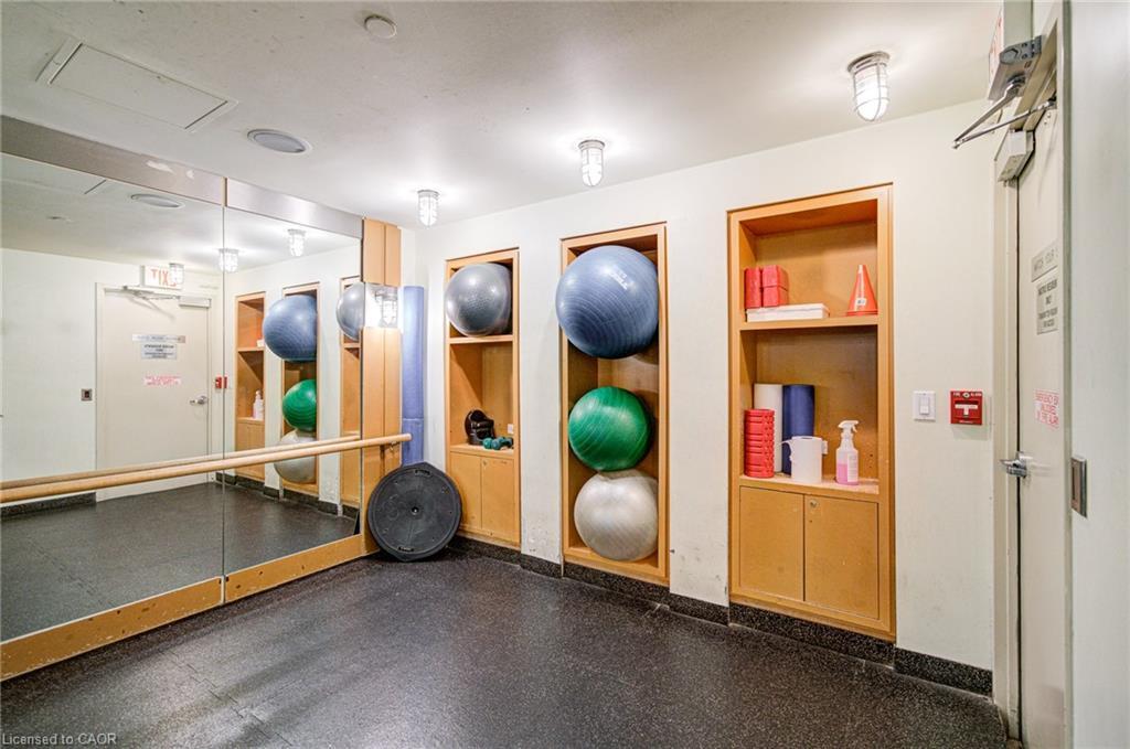 608-361 Front Street W, Toronto, ON - Indoor