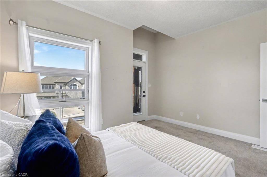 156 Ridgemount Street, Kitchener, ON - Indoor Photo Showing Bedroom