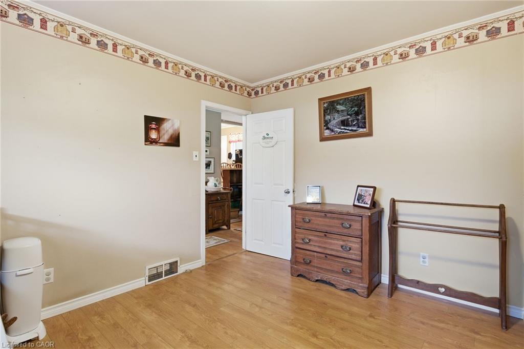 1470 Barron Road, Thorold, ON - Indoor