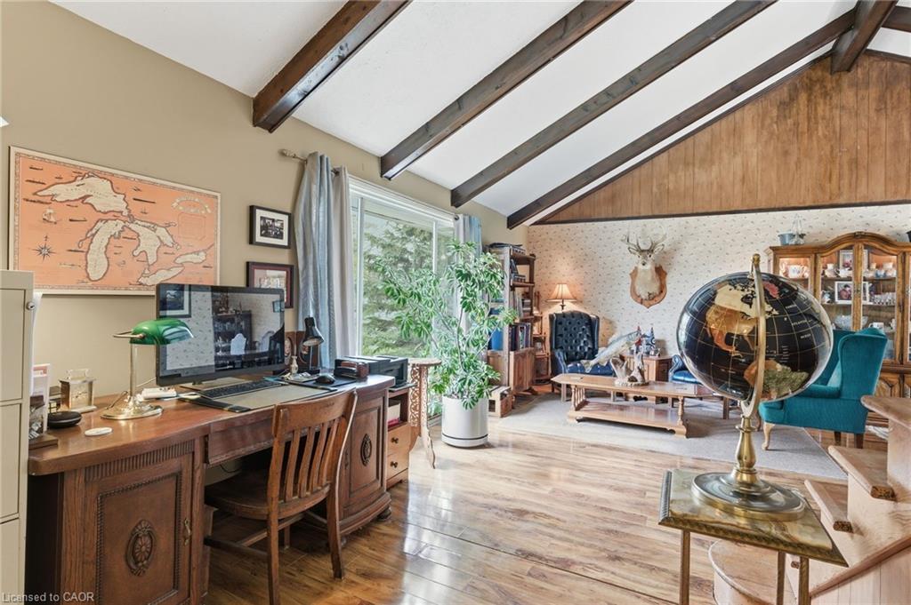 1470 Barron Road, Thorold, ON - Indoor Photo Showing Office