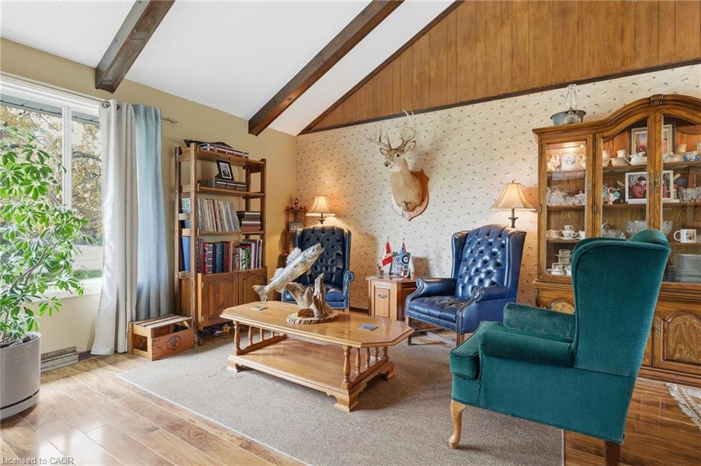 1470 Barron Road, Thorold, ON - Indoor