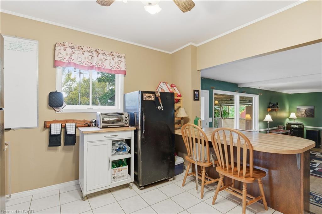 1470 Barron Road, Thorold, ON - Indoor Photo Showing Dining Room