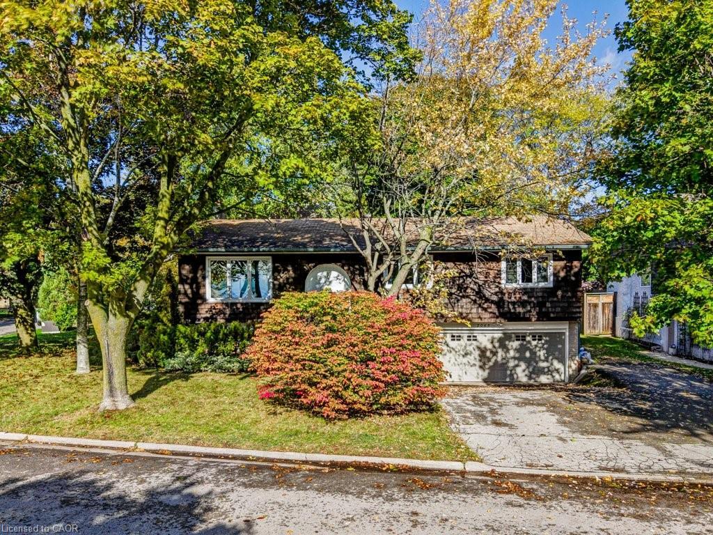 2063 Waters Edge Drive, Oakville, ON - Outdoor