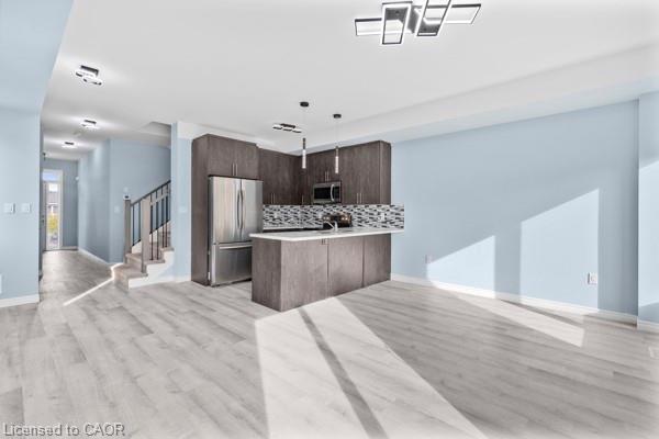 37 Delena Avenue S, Hamilton, ON - Indoor Photo Showing Kitchen