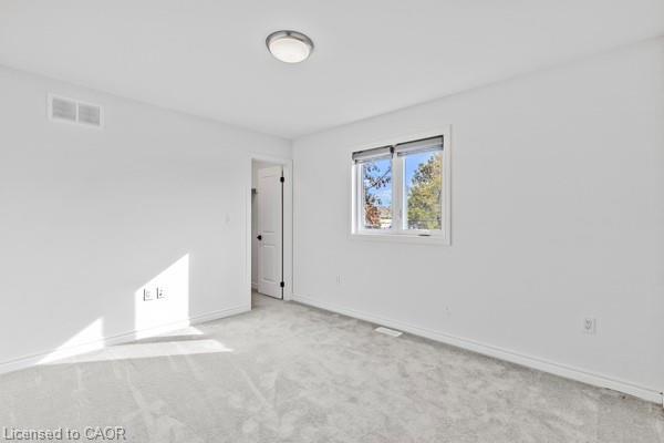37 Delena Avenue S, Hamilton, ON - Indoor Photo Showing Other Room