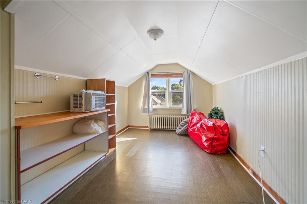 153 Geneva Street, St. Catharines, ON - Indoor