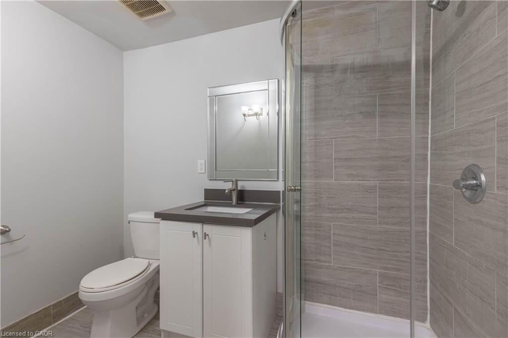 233-239 St. Paul Street, St. Catharines, ON - Indoor Photo Showing Bathroom