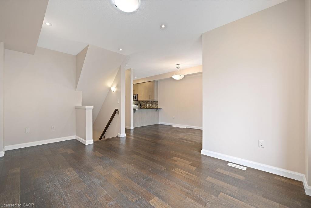 33-1169 Garner Road E, Ancaster, ON - Indoor Photo Showing Other Room