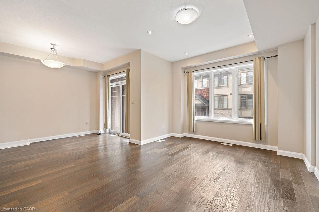 33-1169 Garner Road E, Ancaster, ON - Indoor Photo Showing Other Room