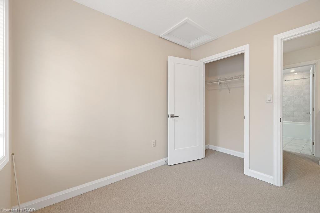 33-1169 Garner Road E, Ancaster, ON - Indoor Photo Showing Other Room